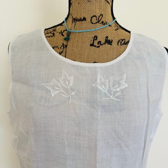 Cleopatra White Linen Embroidered Ivy Cropped Pants & Tank Top & Blause Size XL - Picture 10 of 16